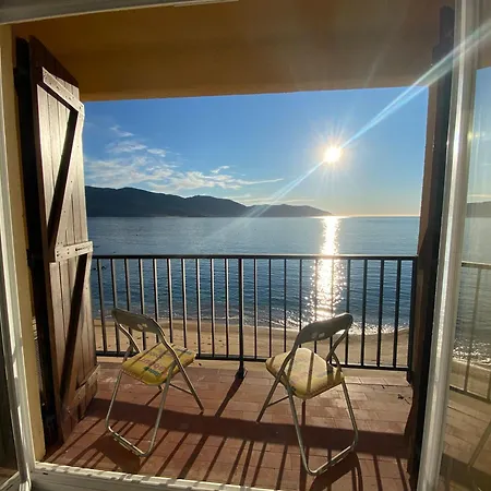 Studio Pieds Dans L'eau Tiuccia Apartament